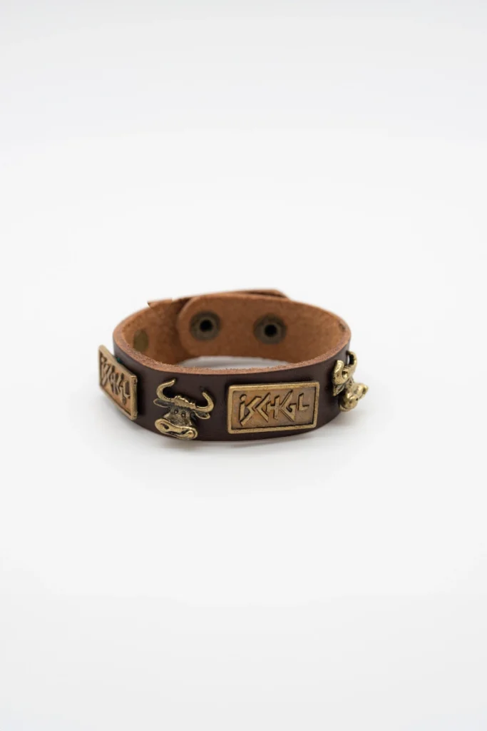 kuhstall_ischgl_accessoires_31_15487_Kuhstall Lederarmband (3)